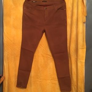 Brown Skinny Jeans (16R)